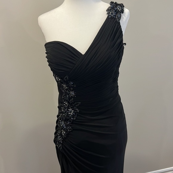 ⭐️ba Nites One Shoulder Beaded Jersey Dress With Ruching⭐️ - Picture 5 of 12